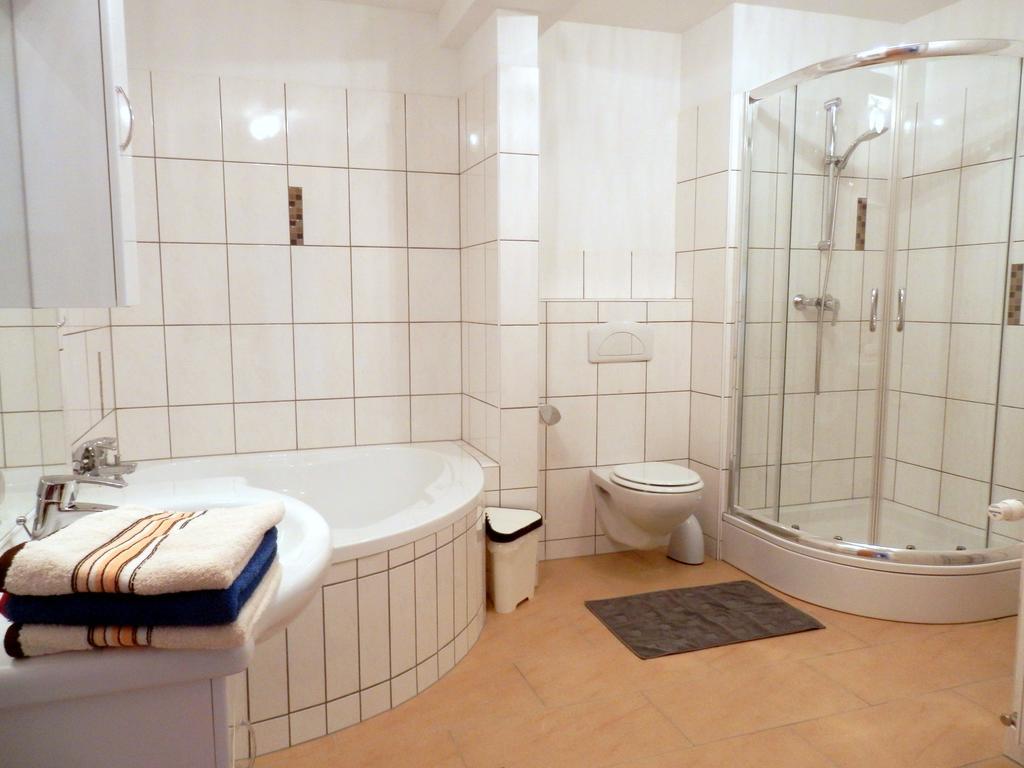 Ferienwohnung Haus Maier Seeboden Pokoj fotografie
