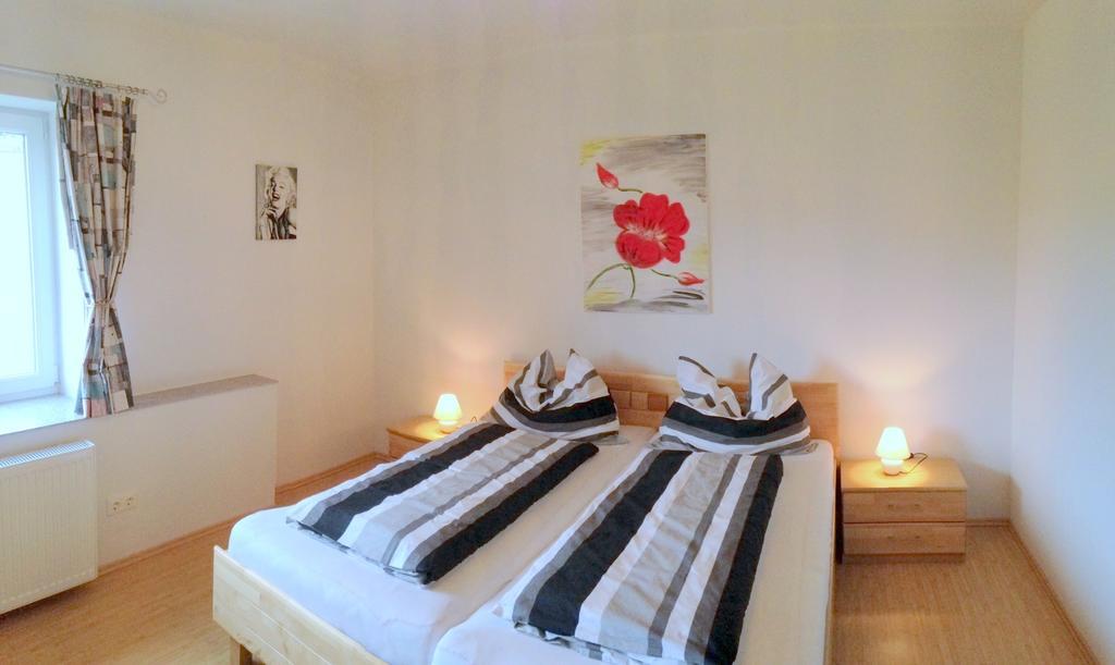 Ferienwohnung Haus Maier Seeboden Pokoj fotografie